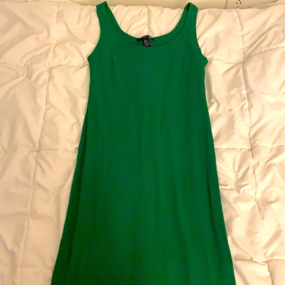 Green midi dress